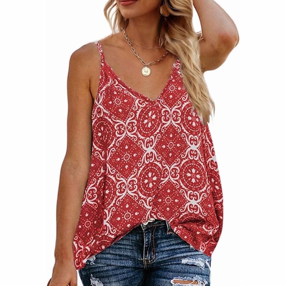 TECREW Red Bandana Print Boho Tank Top M | Spring Flowy V-Neck Cami